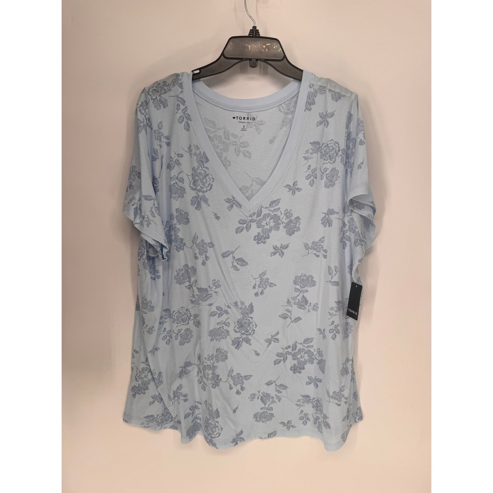 Torrid Vneck Tee Women 3X Blue NWT Becca Floral Heritage Jersey Short Sleeve